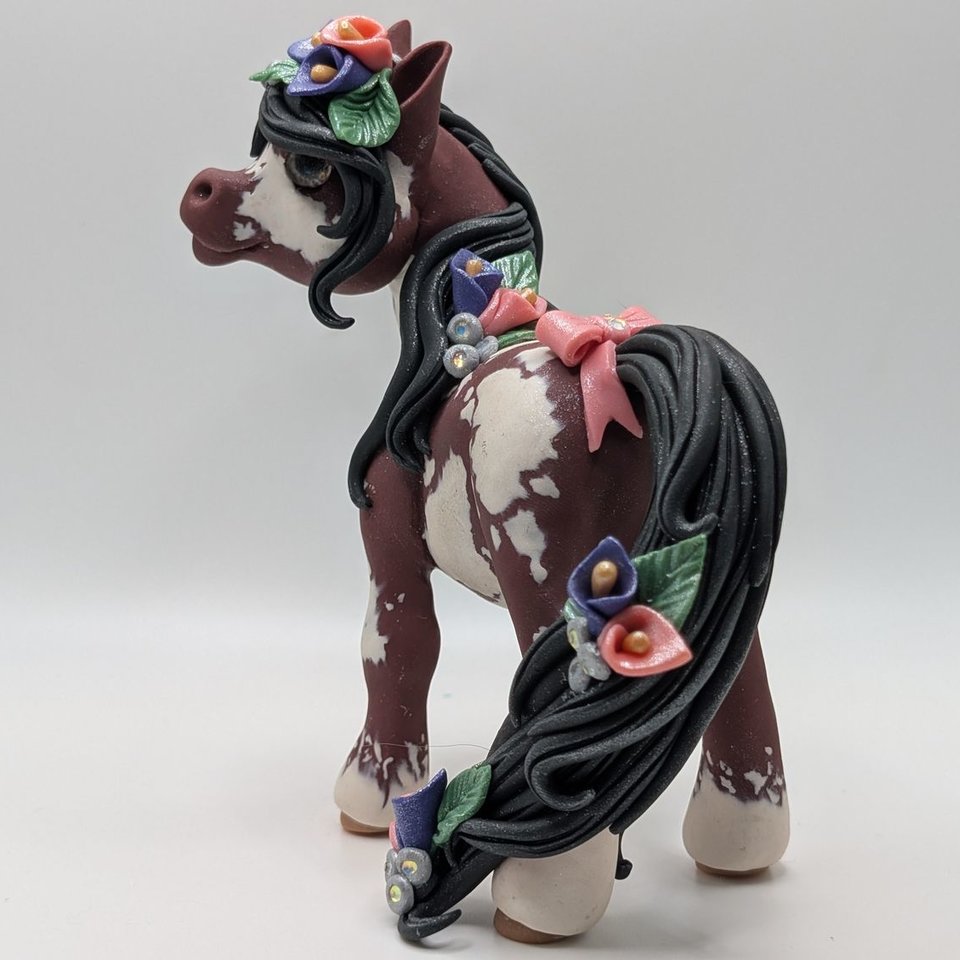 Bay Paint Chunky Pony with Calla Lillies